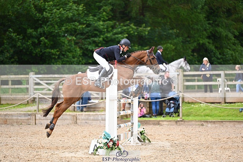 240526-102320-19990 - 307-CYMOON_''F''_Z-Kristina_Cook