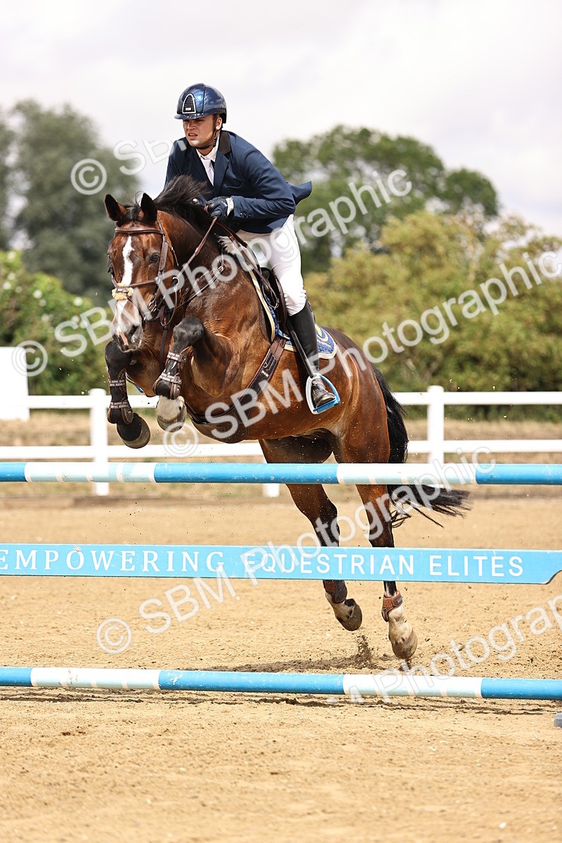 SBM_026755 - Class 13 - Senior Newcomers - 1.10m