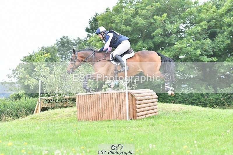 240803-110010-01473 - 059-Ella_Matravers-BALLYMITTY_MAC