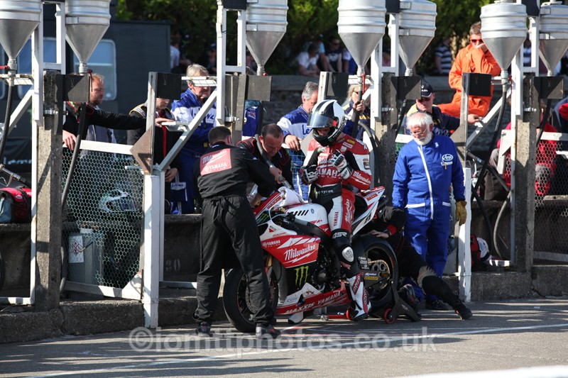 IMG_0919 - Senior TT - Start Line