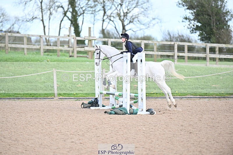 240409A-DSC_0425-01679 - 70cm