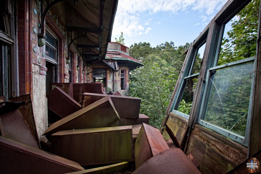 Ocean Vista Tuberculosis Hospital - Photographs by Matthew Christopher Murray's Abandoned America