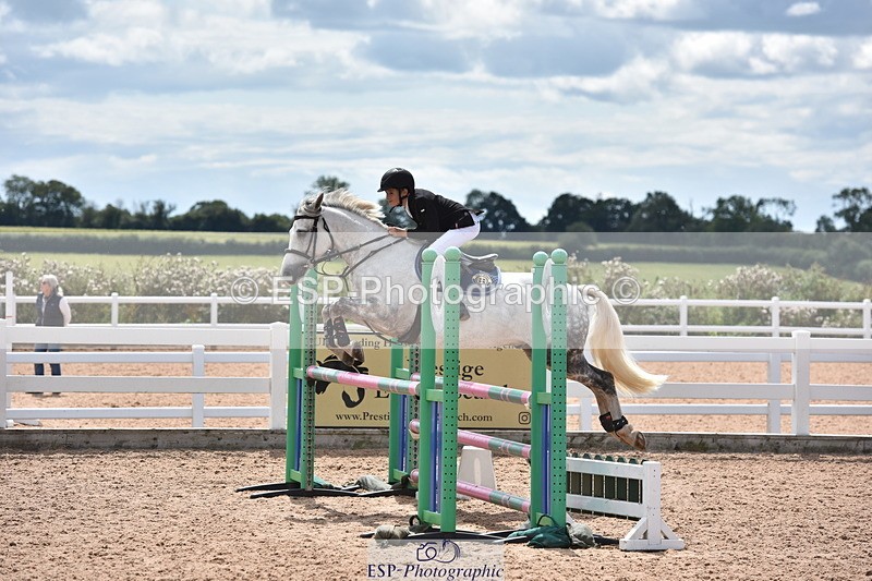 230806A-135924-02283 - Cls 21 Pony Newcomers & 1m Open