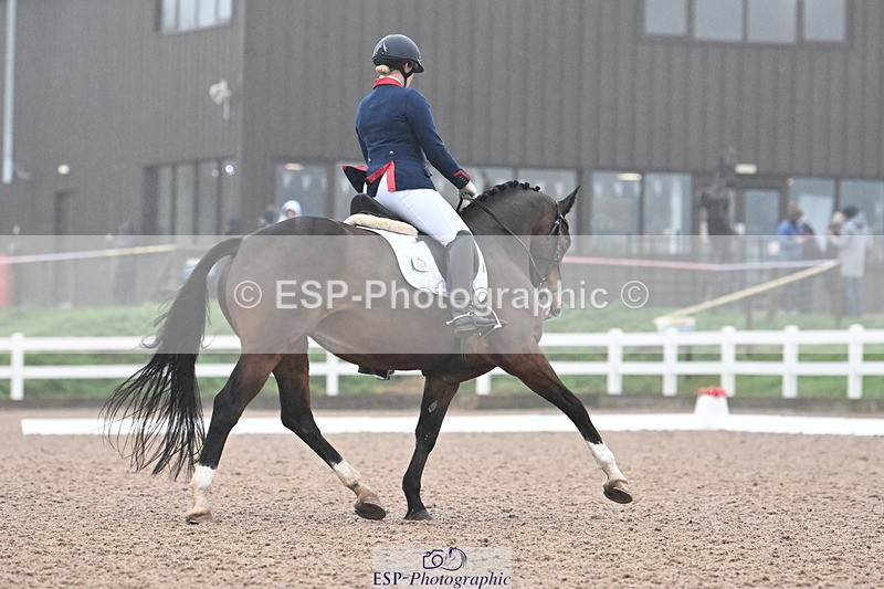 240217A-100022-00685 - 207-Charlotte.Dicker-Time.to.Fly.II