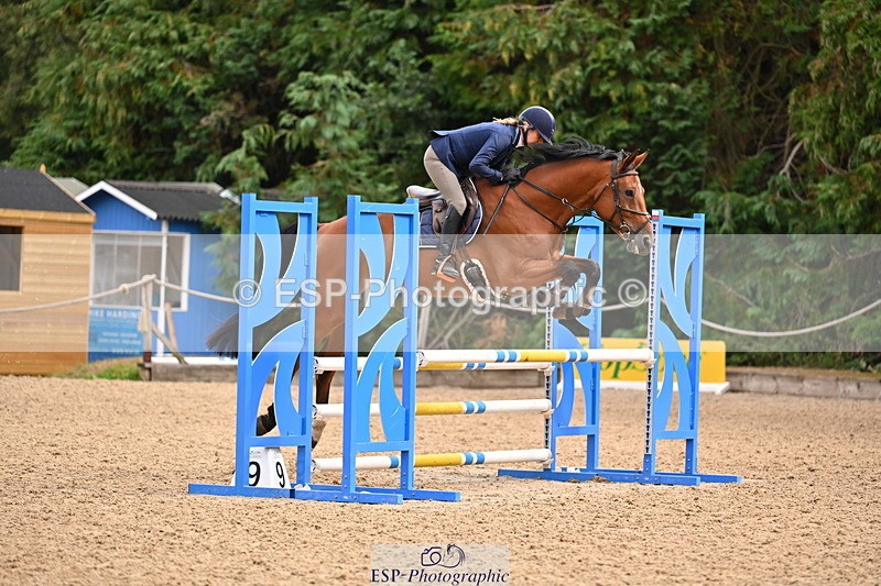 250817A-105212-03949 - Cls 16 Snr British Novice