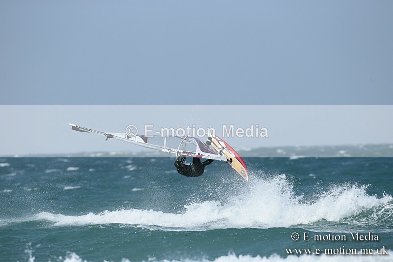 WS 020413-66 - Windsurfing