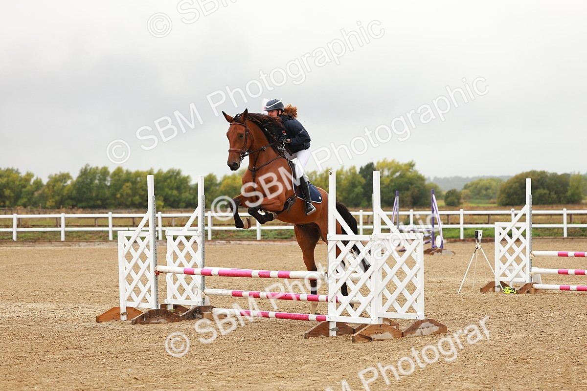 SBM_000123 - Class 1 - Clear Round