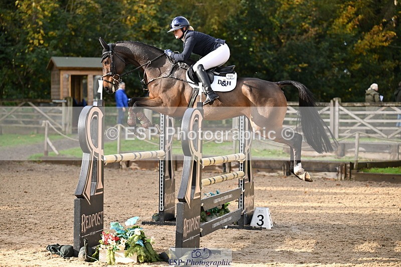 251024A-102818-06455 - B-140-Charlotte.Ward