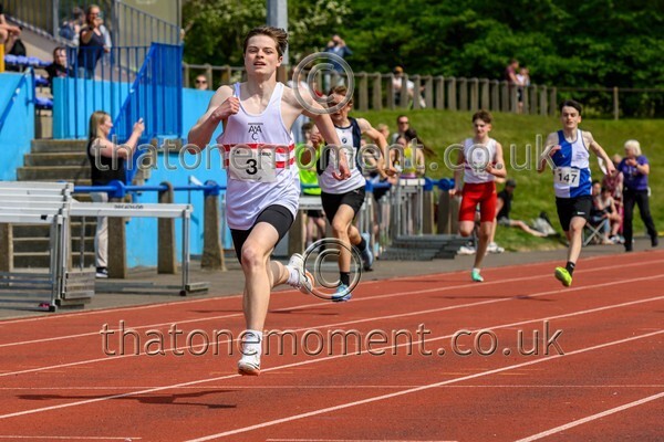 East25Sun-912588 - Track Male