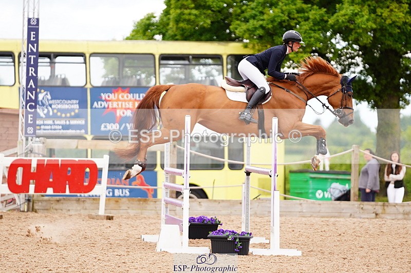 240524A-092848-02473 - Cls 13 Snr 1.05m and 1.10m