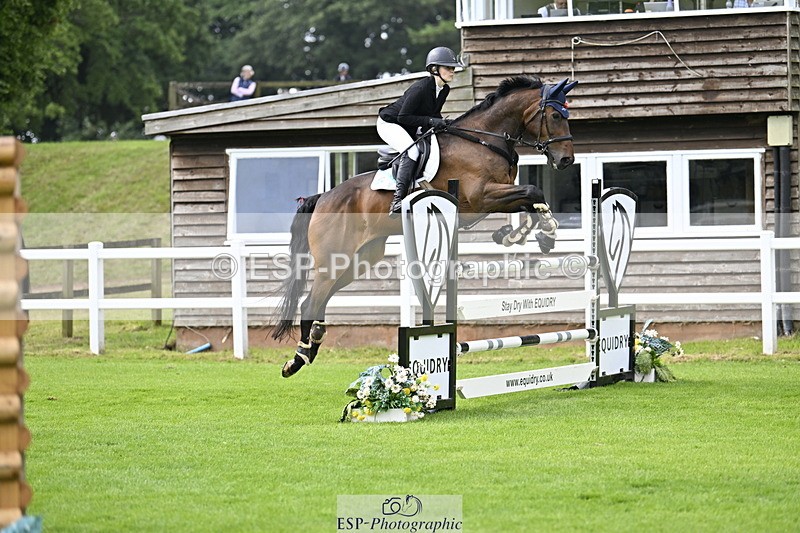 250613A-095246-00160 - Cls 1 Snr Newcomers and 1.10m Open