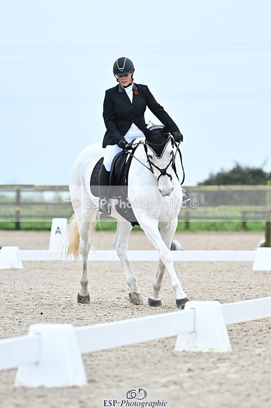 241103-154804-03232 - Novice 1 - 14.44 to 16.08