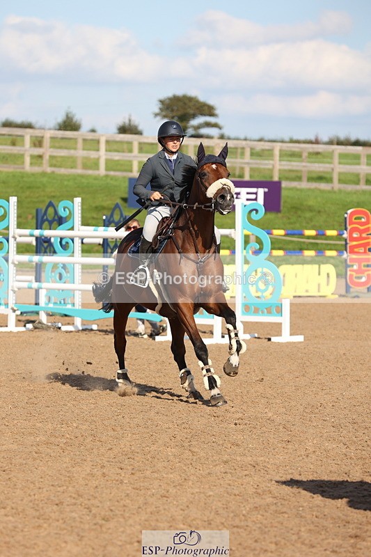 230915A-161407-03087 - Cls 6 Snr 1.05m Derby