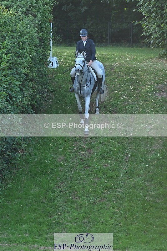 230909-180912-07970 - Cls 14 Snr 1m Derby