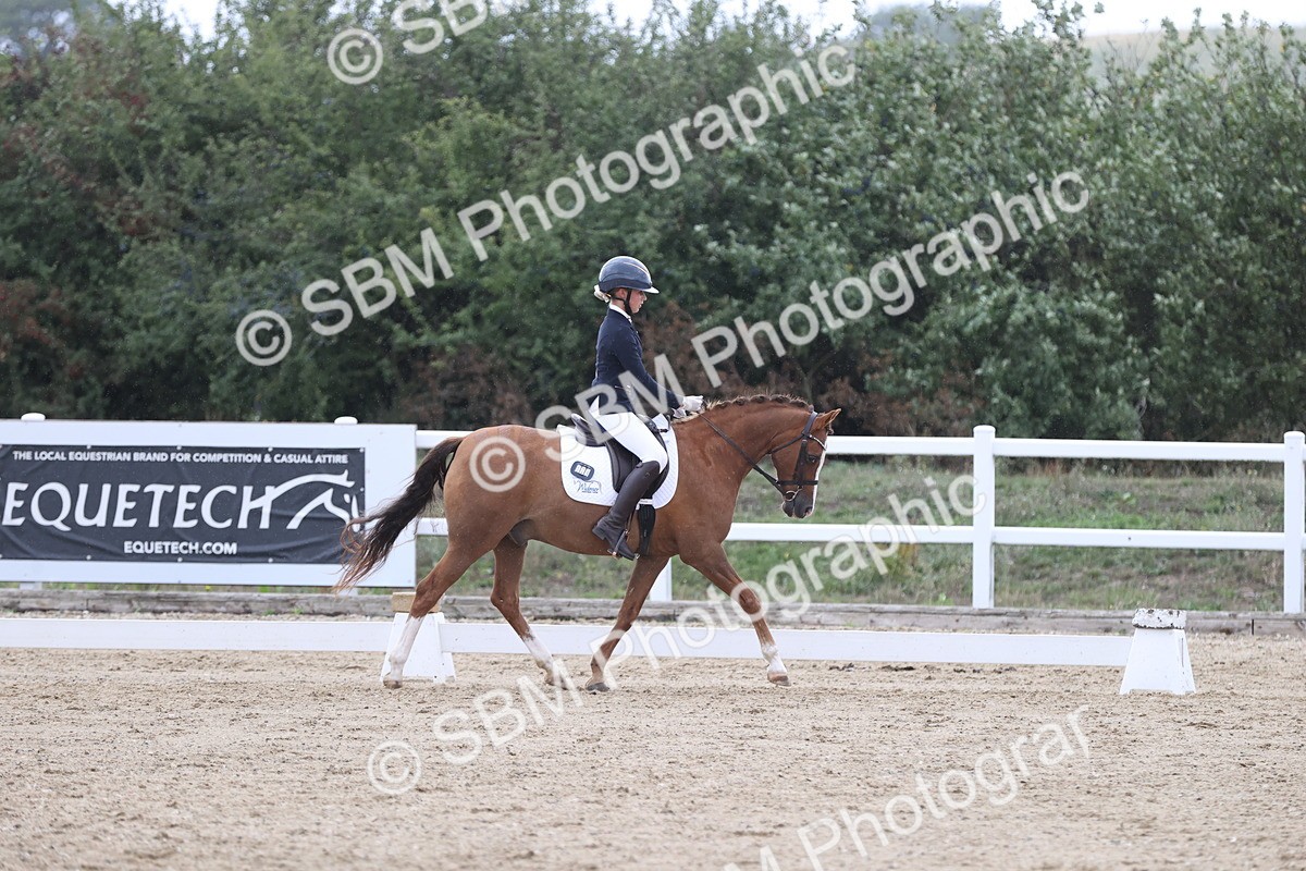 SBM_004317 - Class 9 - Novice 3 Champs