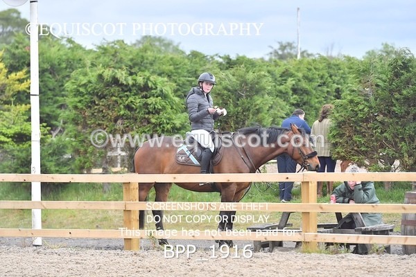 BPP_1916 - SAT CLASS 10 Senior British Novice/ 90cm Open