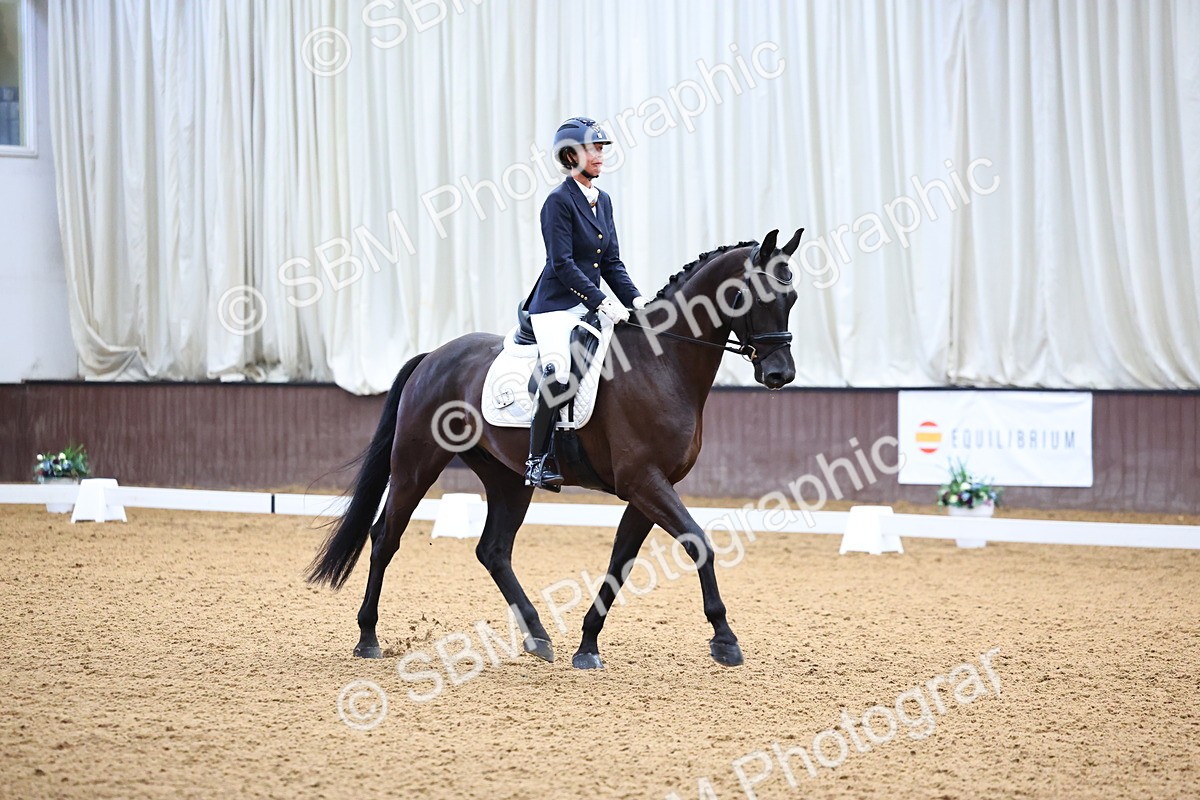 SBM_005581 - Class 5 - Novice 6 - 9.30-10.33