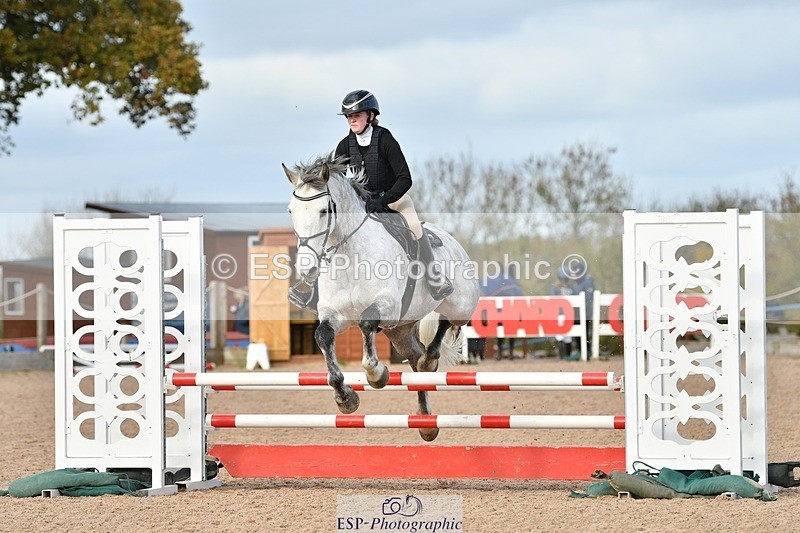 251026-114304-02584 - Cls 23+24 80cm Club and Schools