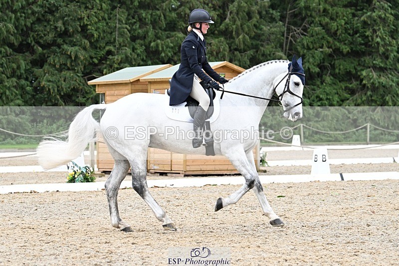 231019-165124-05442 - 072-CARROW.IROKO-Alice.England-DR