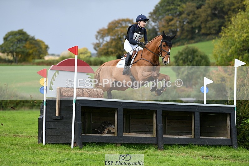 251024A-133116-12074 - B-170-Mollie.Summerland