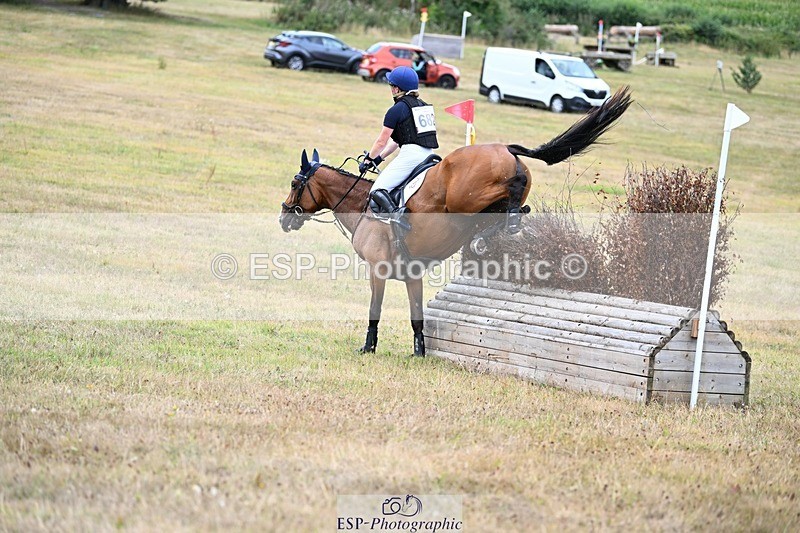 250803A-153838-16319 - O-682-Millie.Juleff-HERONA.CZ.Z