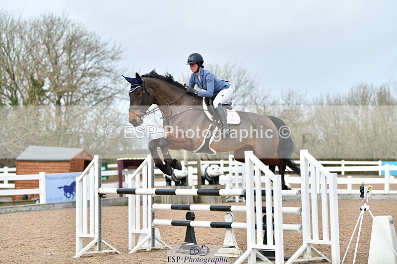 240124A-123953-00503 - Cls 3 Newcomers & 1.10m Open