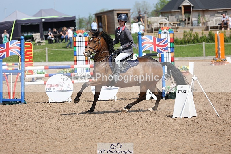 250503-113548-00803 - Cls 8 Pony Newcomers and 1m Open