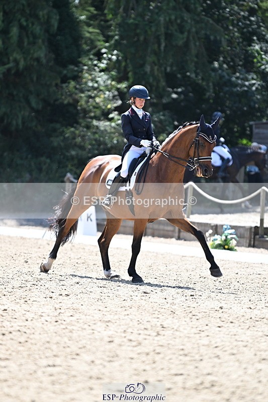 250810A-134823-07096 - 111-Elizabeth.AllenHeraldik