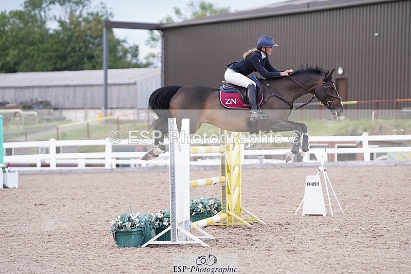 250627-200618-00582 - Cls 10+11 Children on Horses