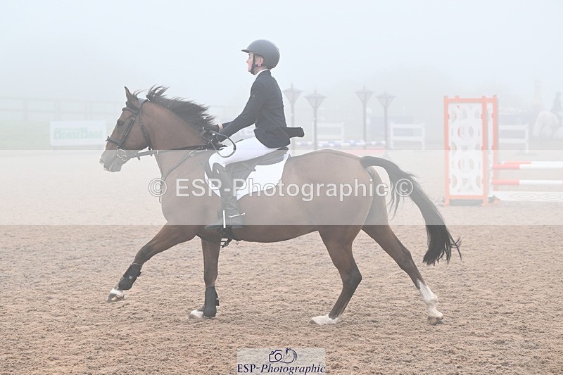 240907A-090921-00034 - Cls 1 Pony Intro 70cm