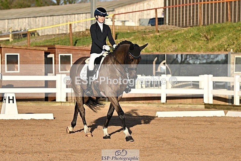 241214-143114-02867 - 139-Holly.Kerslake-Platinum.Cabachon