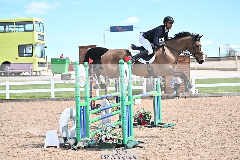 240418A-133723-03538 - Cls 13, 1 Star Bronze Tour 1.10m