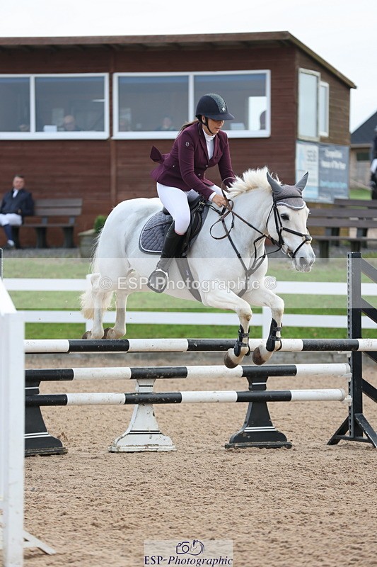 241101A-085539-00489 - FRI Cls 2 British Novice and 90cm Open