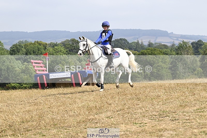 250824A-131019-36803 - 2013-Freya.Irish-Feeney
