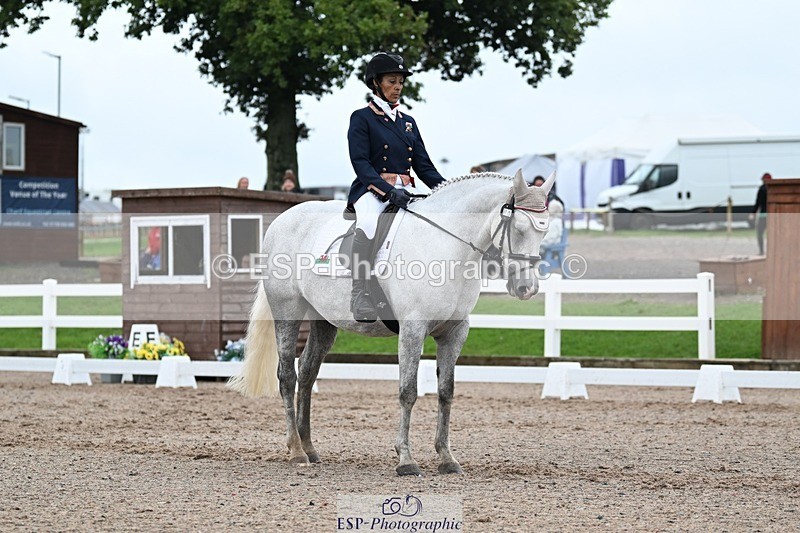 250907-122041-08313 - 010-Donna.HarrisKylah