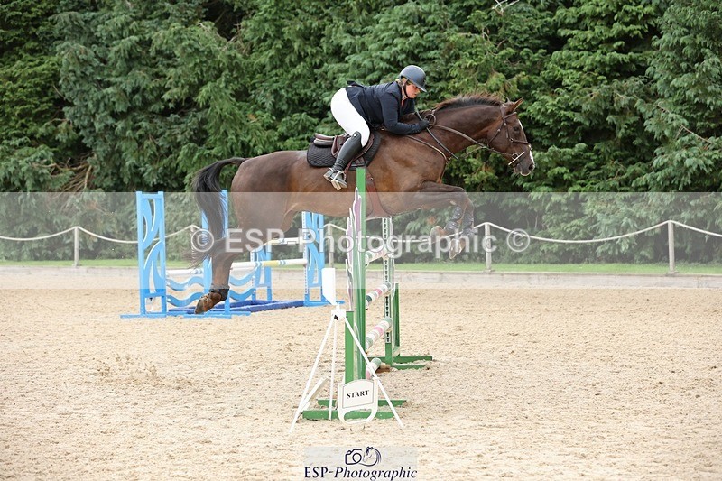240817-153158-02267 - 06A Snr Fox 1.20m open
