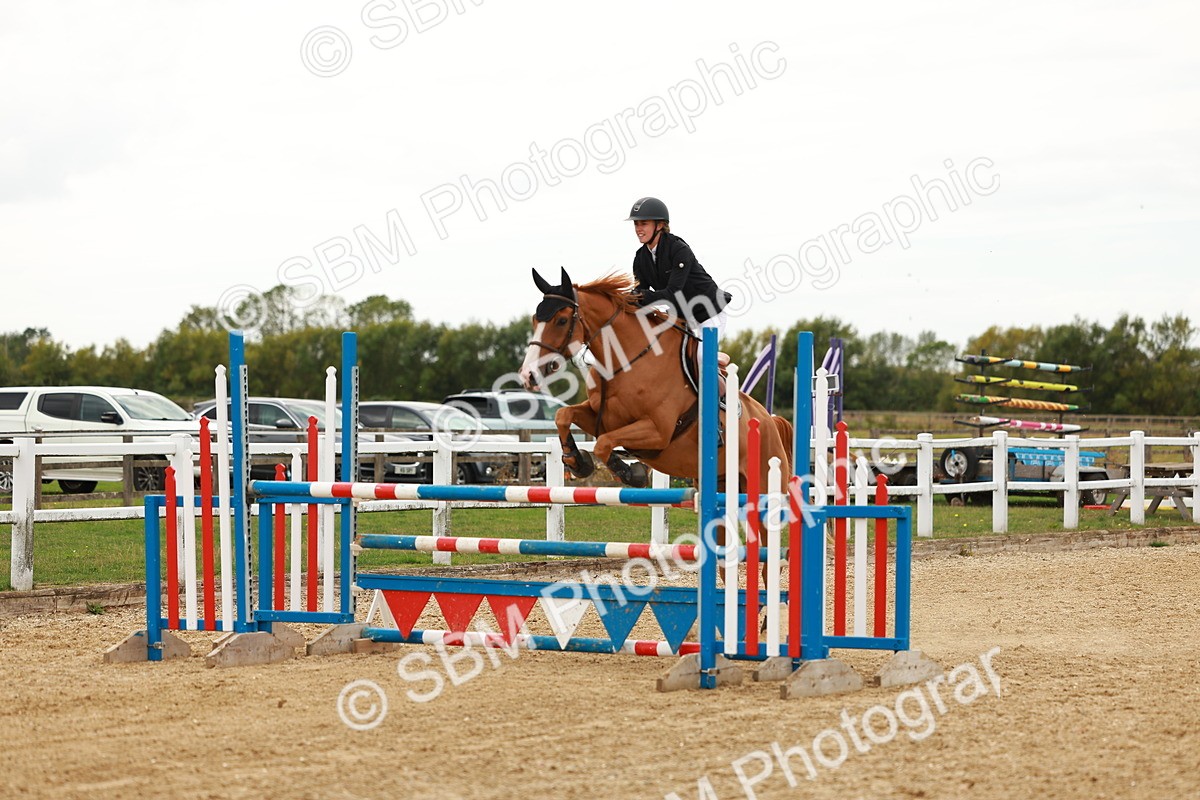 SBM_001616 - Class 4 - Senior Newcomers - 1.10m