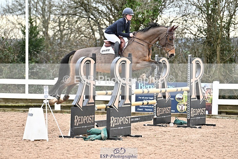 250112-114006-01102 - Cls 19 Snr 1.05m Open