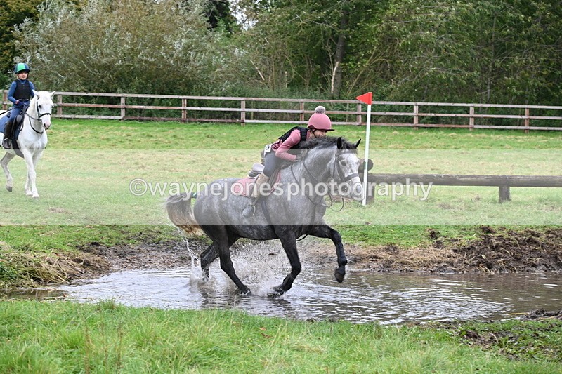 WJ6_6938 - Time at Photographer 13:06 to 13:23