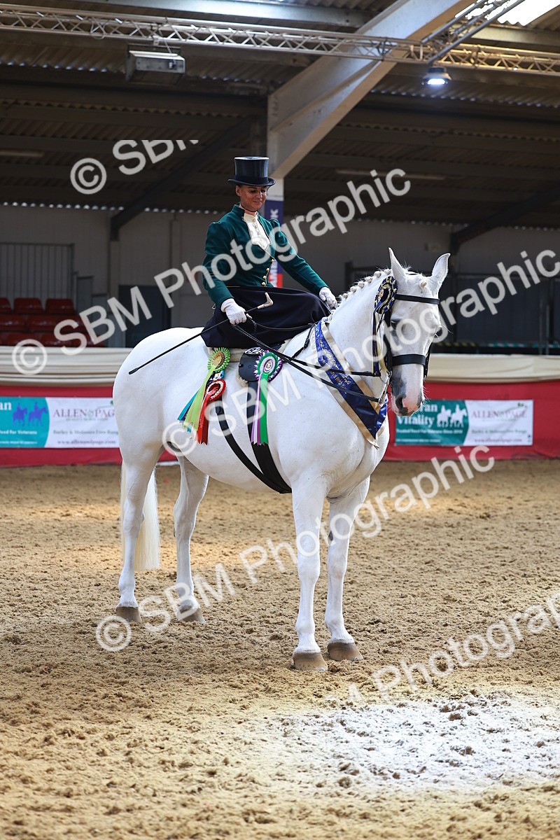 SBM_13905 - Class 106 - Ridden Costume - Side Saddle
