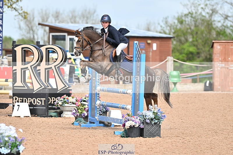 240506A-111708-08501 - Cls 3  Pony Discovery & 90cm Open