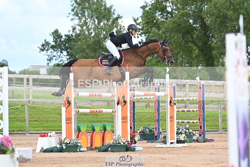 230721A-153838-07353 - Cls 10, 2 Star Big 1.45m Start to break