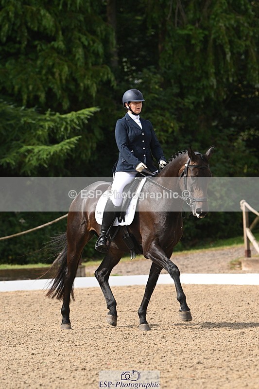 250719A-101410-03304 - 049-Veronica.Roberts-For.J'Adore