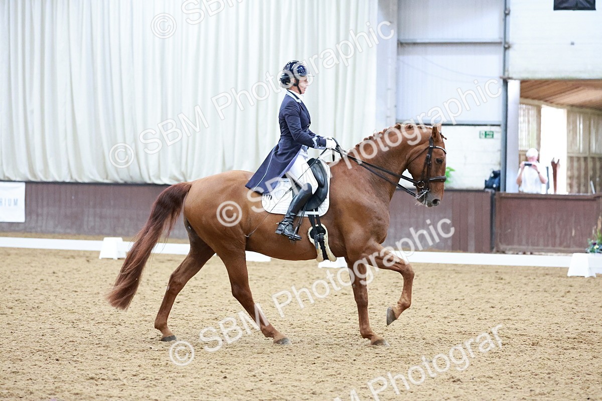 SBM_020886 - Class 13 - FEI INT I - 16.26-17.14