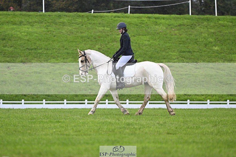 251023A-133839-04114 - D-324-Clare.Pascoe