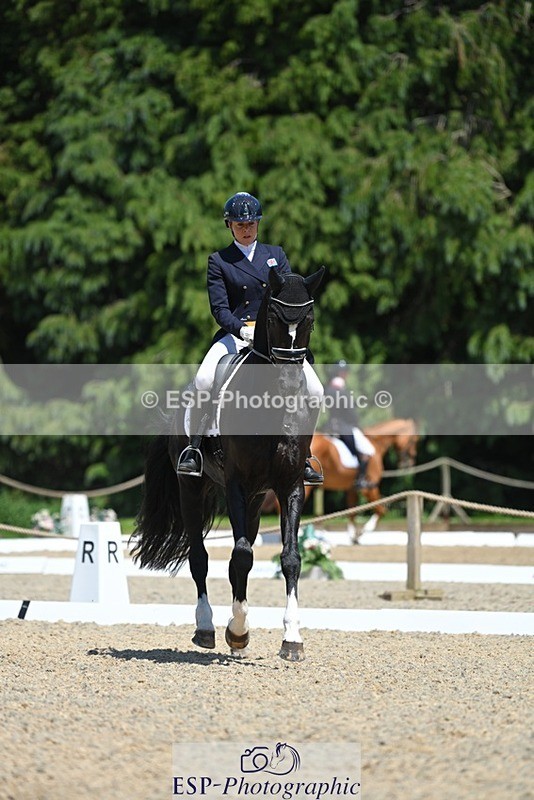 230526-140028-06878 - 480-FLOW_7-Mollie_Summerland-DR