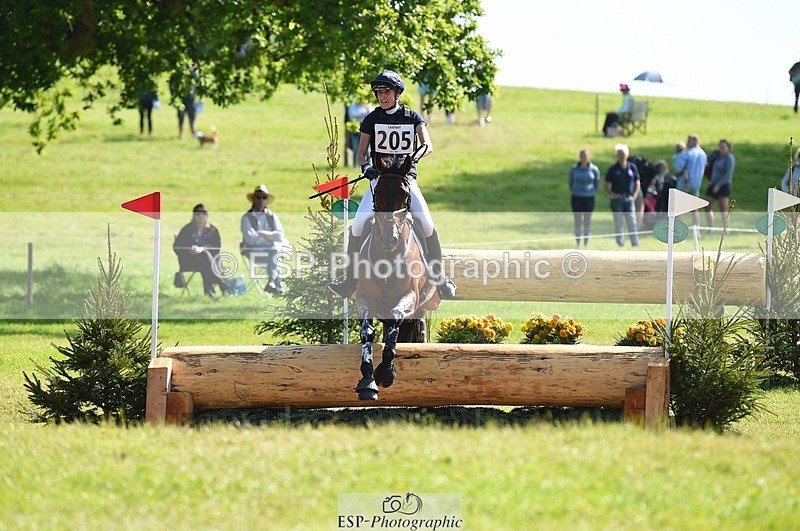 230527-095146-08430 - 205-ARTICUS-Maja_Hullah-XC