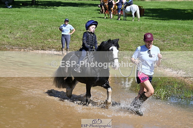 240728B-111539-01322 - Gemma's Group XC