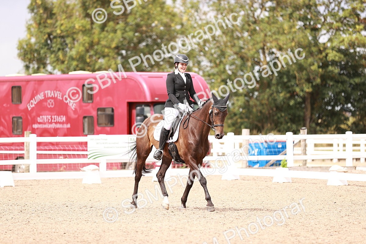 SBM_06287 - Class 37 - Novice 5