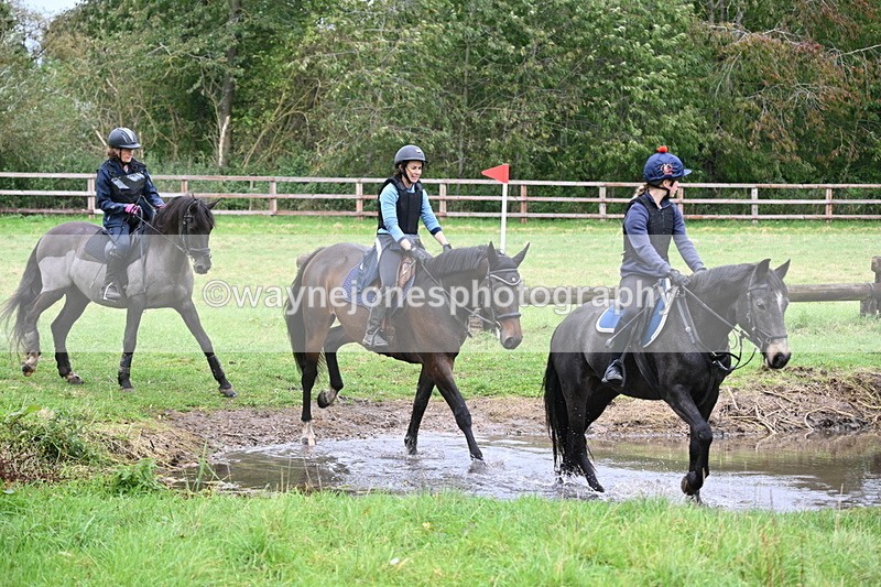 WJ6_3114 - Time at Photographer 11:01 to 11:20